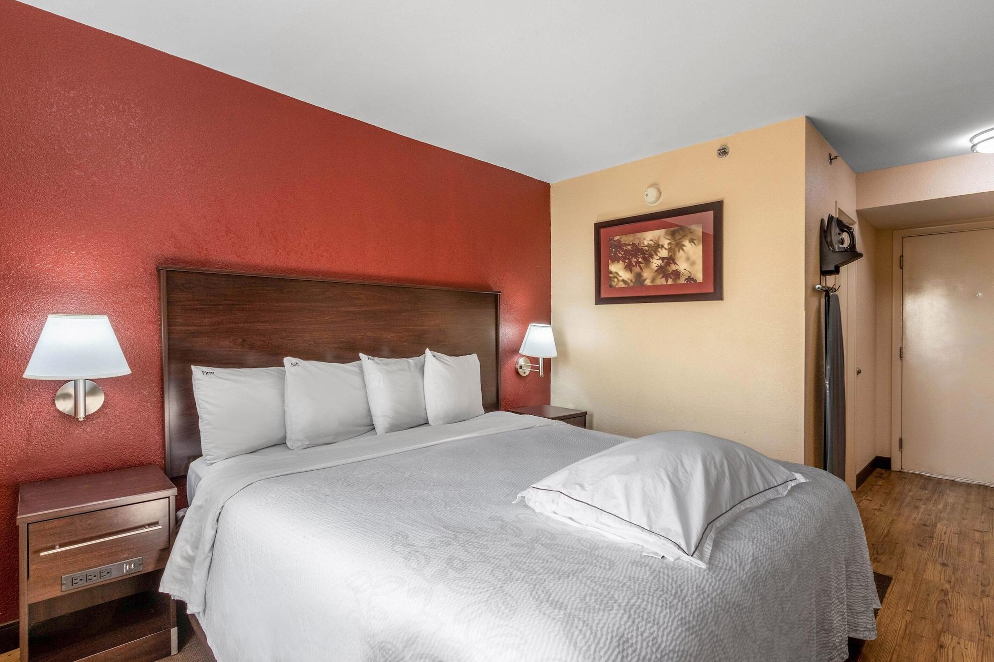 Red Roof Inn Plus+ El Paso East Екстериор снимка