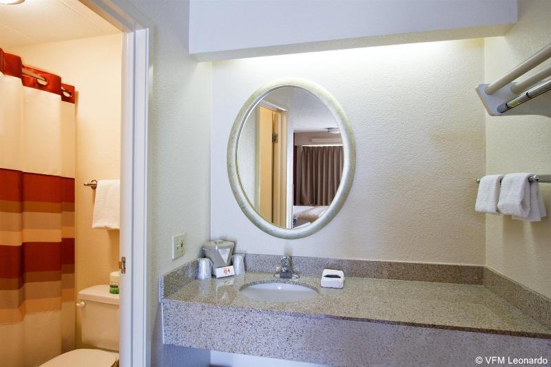 Red Roof Inn Plus+ El Paso East Екстериор снимка